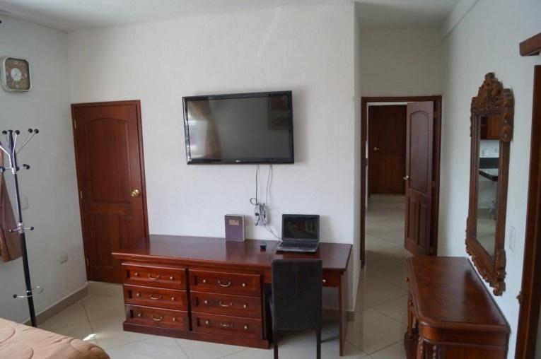 Apartamentos Comodos Cerca Del Aeropuerto Гватемала Экстерьер фото